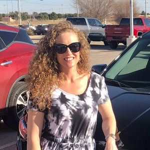 Meet your Posher, Lori